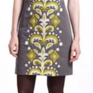 Tabitha by Anthro embroidered fountain shift dress gray white Lime Green Size 6